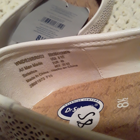 DrScholl's shoe. Advanced Comfort Series - Picture 2 of 11